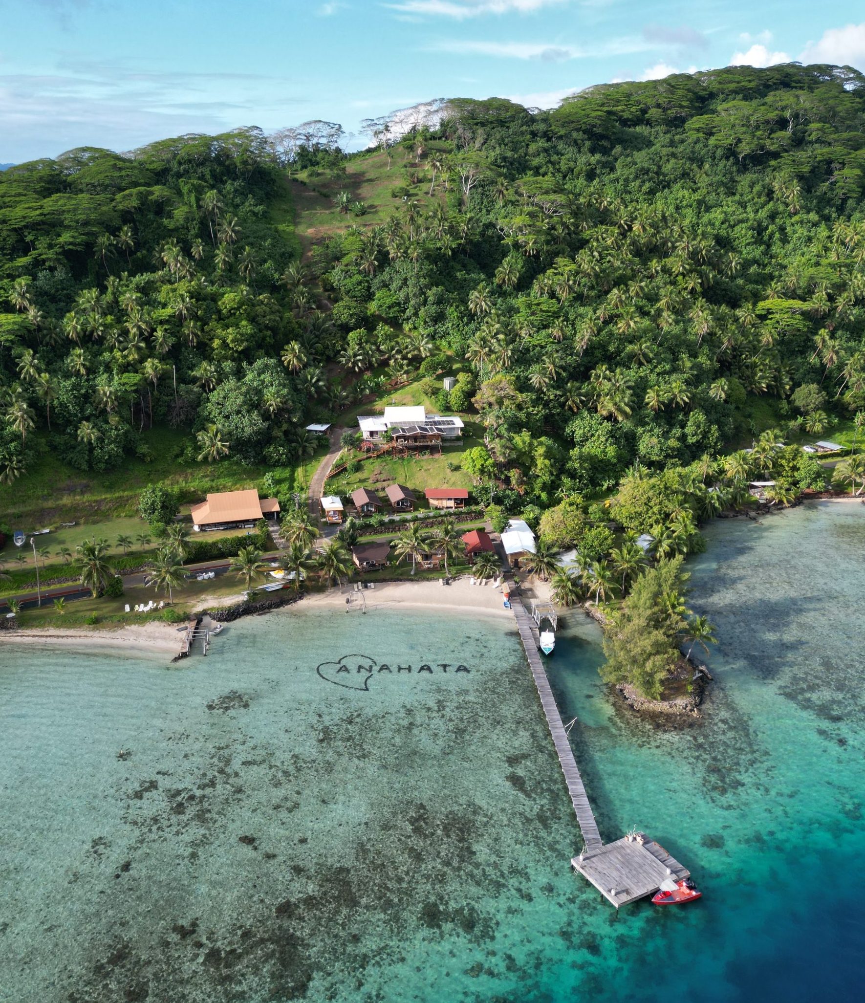 vue drone de la propriété Pension Anahata
