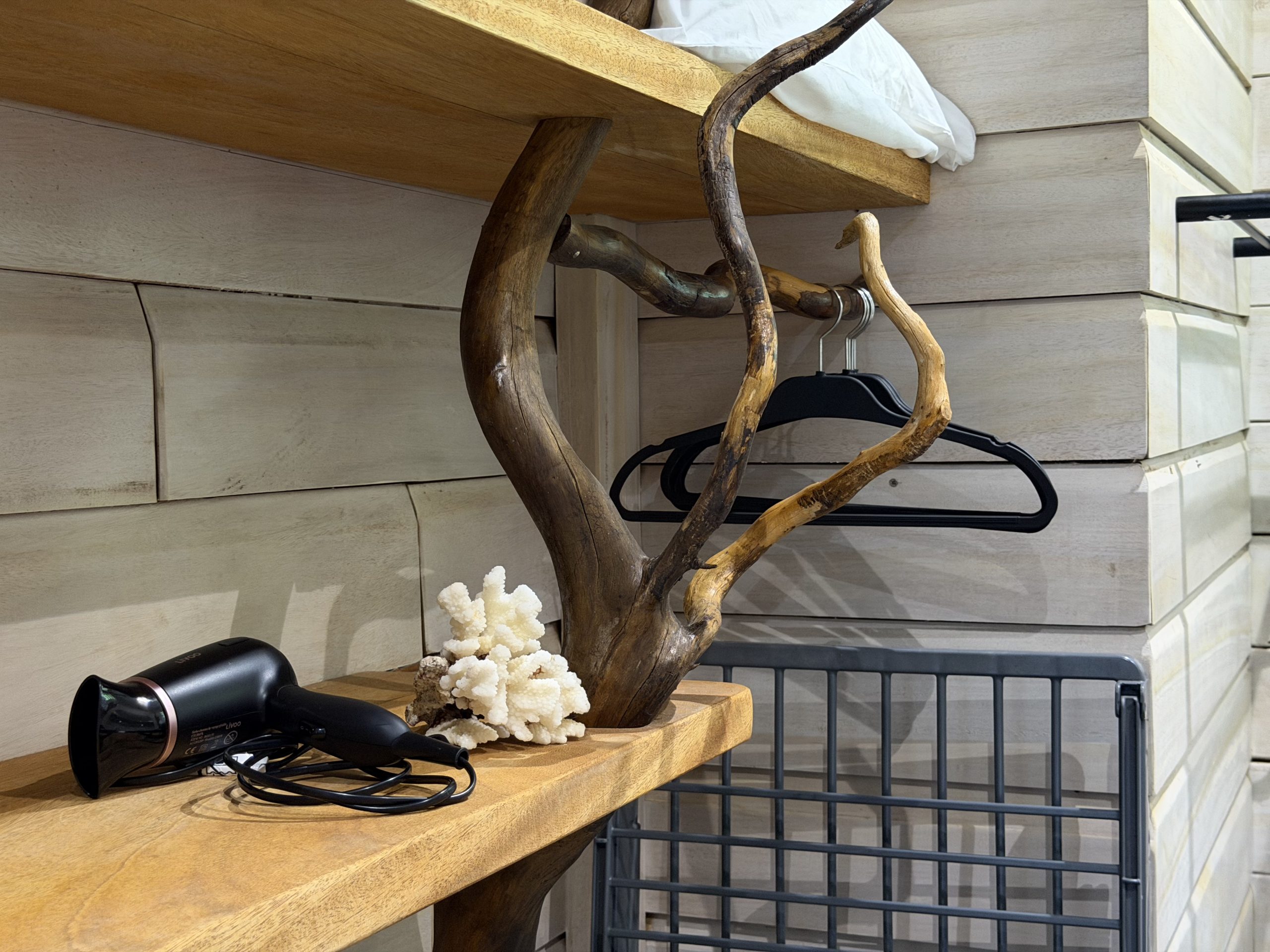 dressing bungalow faaaha